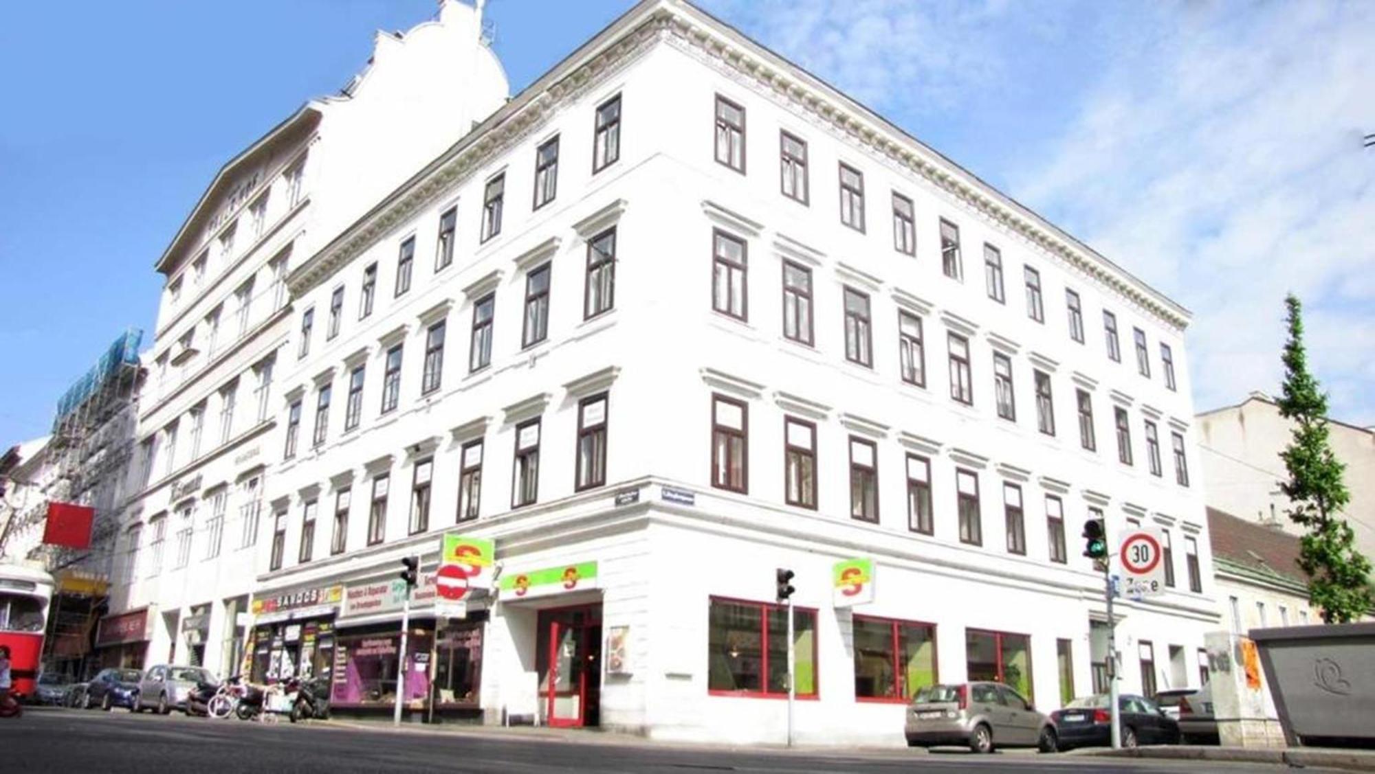 Hotel Pension Walzerstadt Виена Екстериор снимка